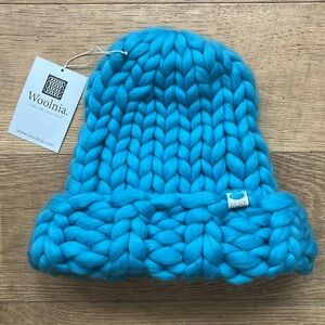 Woolnia Super Chunky Merino Wool Knit Beanie / NWT